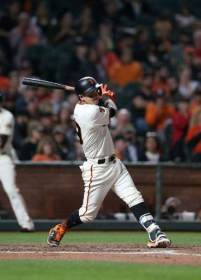 Gran parada y su primer hit: Así fue la noche histórica de Mauricio Dubón con los Gigantes