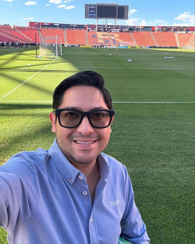 Reconocido periodista de TUDN es detenido por un grupo de personas armadas en Sudáfrica: lo que se sabe