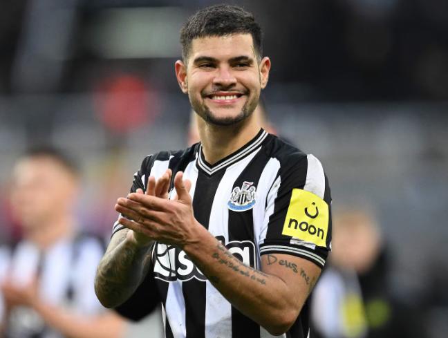 Pep Guardiola eligió los fichajes para salir de la crisis con el City: ¡quieren quitárselo al Real Madrid!