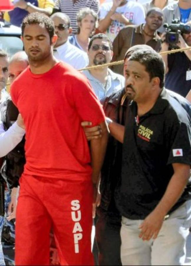 Los futbolistas en el mundo que han sido condenados a prisión