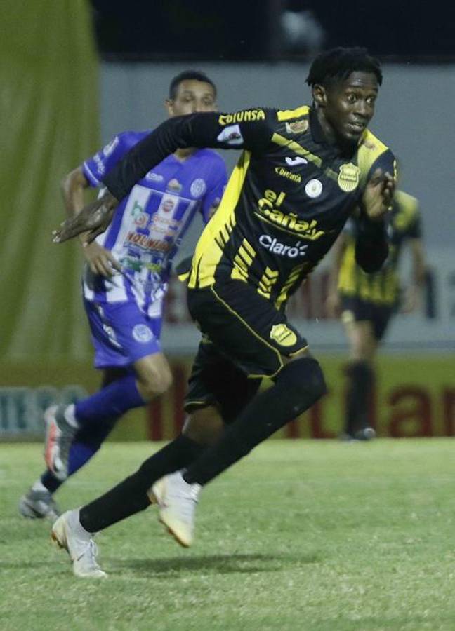 Mercado: Kevin López a Guatemala, baja en Real España y Júnior Lacayo en la mira de tres clubes catrachos