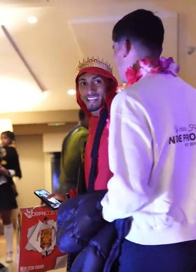 Figura del Barcelona organizó una fiesta de disfraces tras la Supercopa: los jugadores que estuvieron presentes