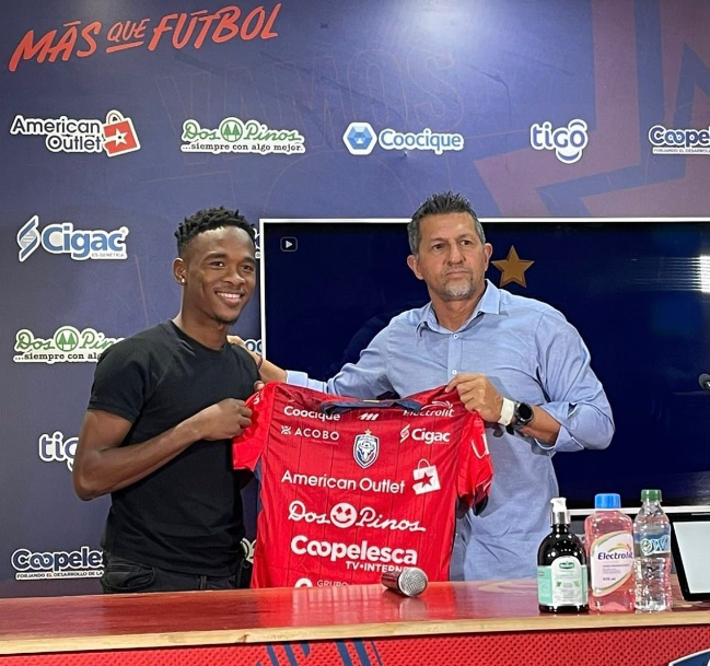 Hondureños cambiaron de equipo y quizás no te diste cuenta: legionarios se mueven en Europa