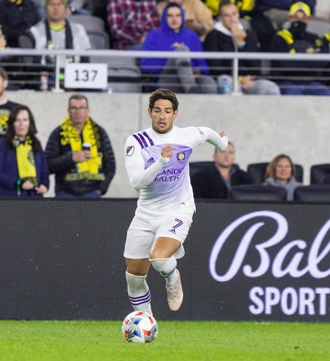 La vida loca de Pato, el brasileño que pudo ser el mejor “9” del mundo: Vivió en el hotel del sexo y le apareció un tumor