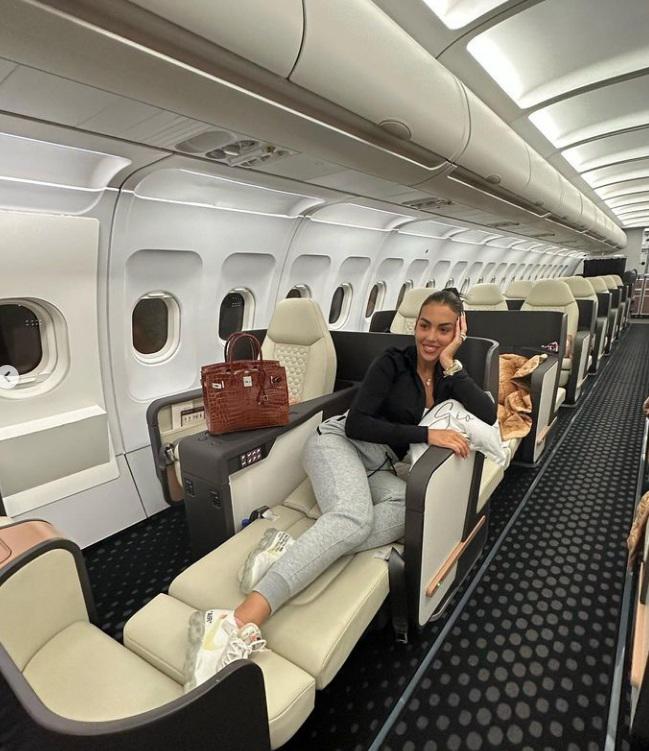 Las infartantes nuevas fotos de Georgina Rodríguez: De esta forma celebró su cumpleaños 30 y el regalo de Cristiano