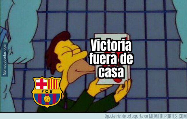 Vinicius brilla en el Real Madrid-Sevilla y los memes destrozan a Cristóbal Soria y al Barcelona