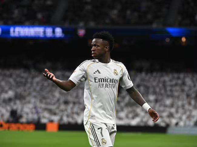 Vinicius concretó dos fichajes para Real Madrid, revela su jugador favorito y no es Cristiano: Quiero jugar con...