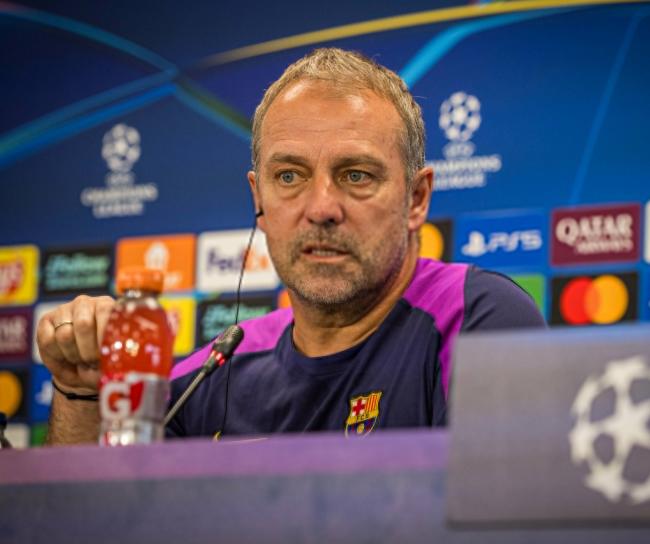 Alineación del Barcelona para golear al Olympiacos en la Champions: ¡la sorpresa de Hansi Flick en punta!