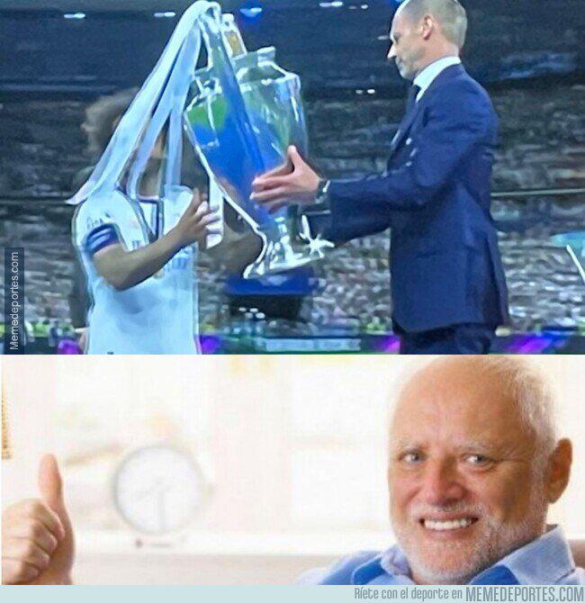 Siguen aplastando al Barcelona: Los nuevos y jocosos memes de la título de Champions League del Real Madrid