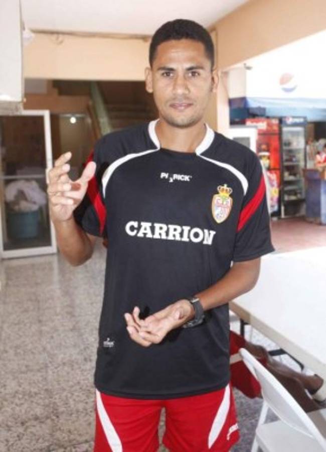 MERCADO: Georgie Welcome y otro hondureño se van al extranjero