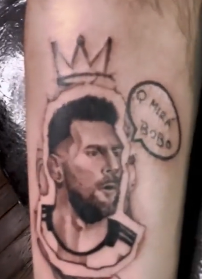 Tremenda locura: los increíbles tatuajes sobre Messi luego de ganar con Argentina el Mundial de Qatar y el ‘‘qué mirás, bobo’’