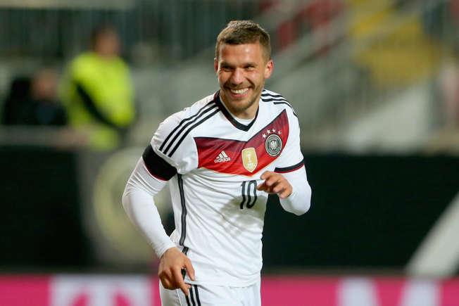 Lukas Podolski y el jugoso negocio del que todos hablan ¿De esta forma gasta su millonaria fortuna?