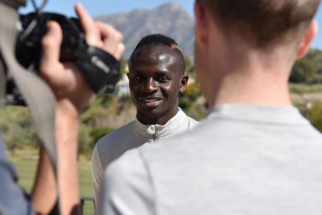 La deslumbrante forma que Sadio Mané gasta la fortuna que gana en Arabia ¿De cuánto es su salario?