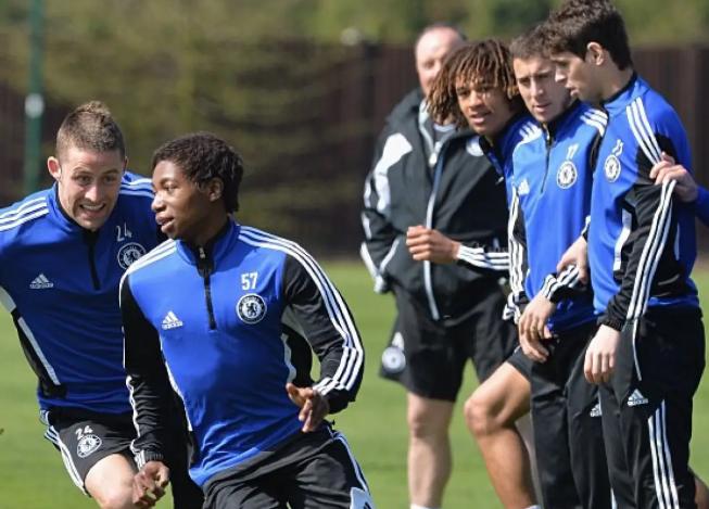 Me quedan unos días de vida: desgarrador relato de un exfutbolista que jugó en el Chelsea y España