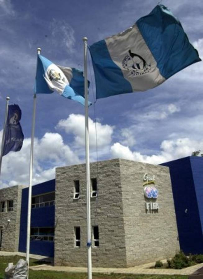 El precario Proyecto Gol de Honduras y el lujoso de Costa Rica