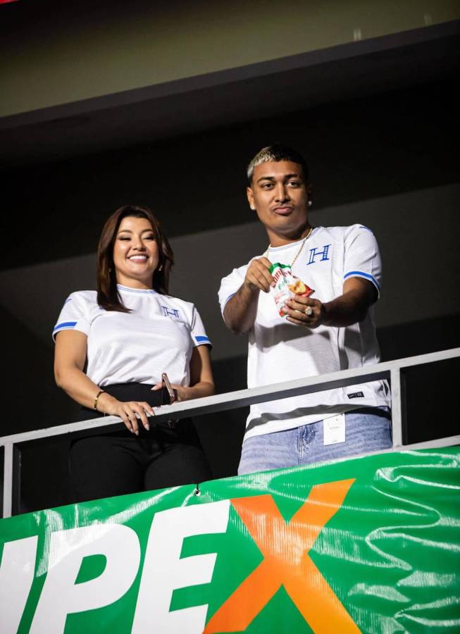 Insulto del Fantasma a periodista, el beso de Supremo a Milagro y el seleccionado que dejó en problemas a Honduras