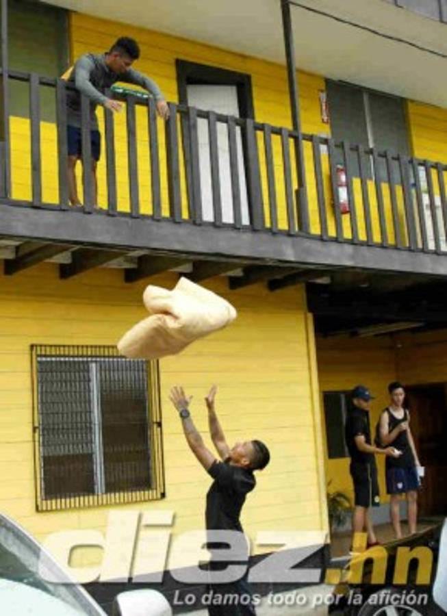 EN FOTOS: Real España viajó bien 'encobijado' a Tegucigalpa