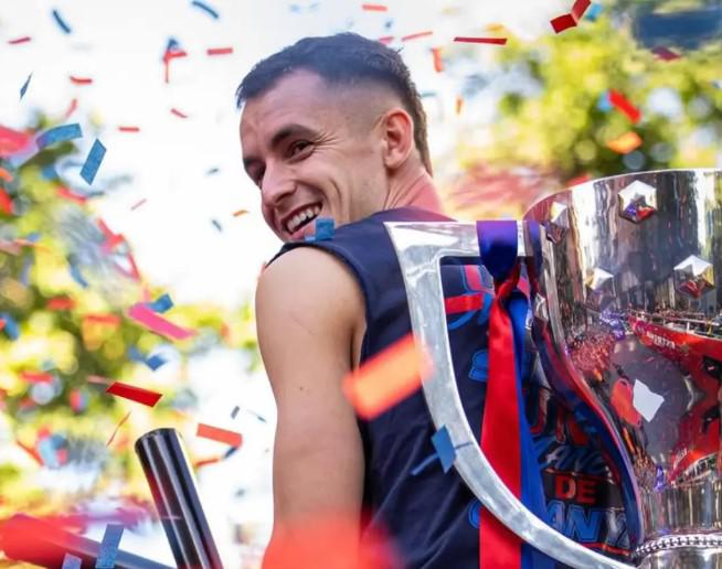 Flick toma drástica decisión: le pidió salir del Barça porque no volverá a jugar