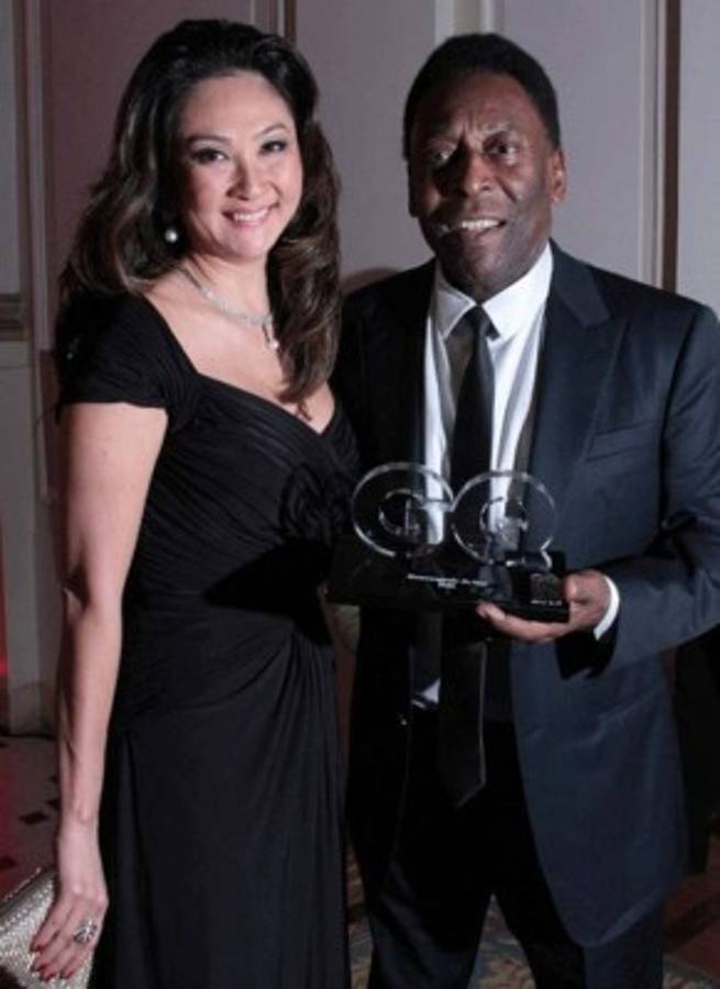 Las novias de Pelé.