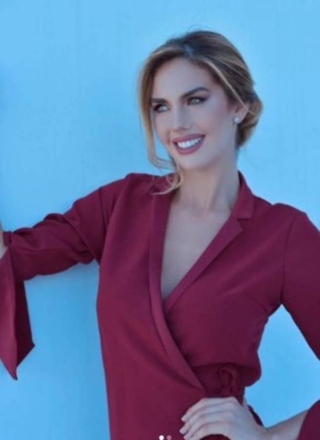 Miss Universo: La hermosa representante de Argentina rindió homenaje a Maradona con su traje