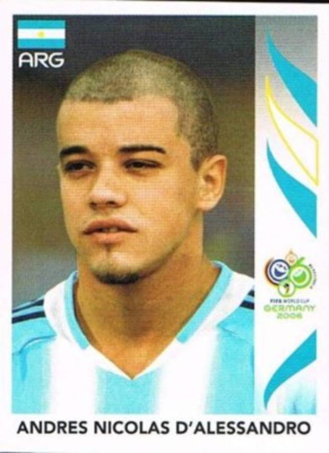 ¡Siete hondureños en lista! Futbolistas que salieron en el álbum Panini pero no jugaron el Mundial