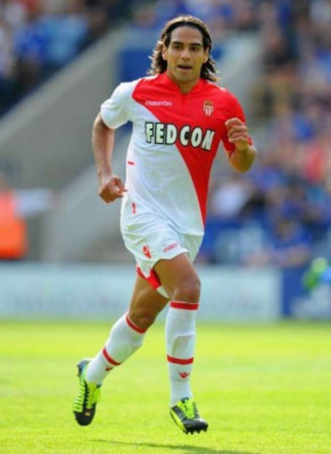 Los cracks que pueden cambiar de club a cuatro días para que se cierre el mercado