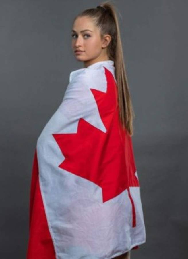 La sexy mujer de la gran estrella de Canadá: Víctima de racismo con su novio y juega en el PSG