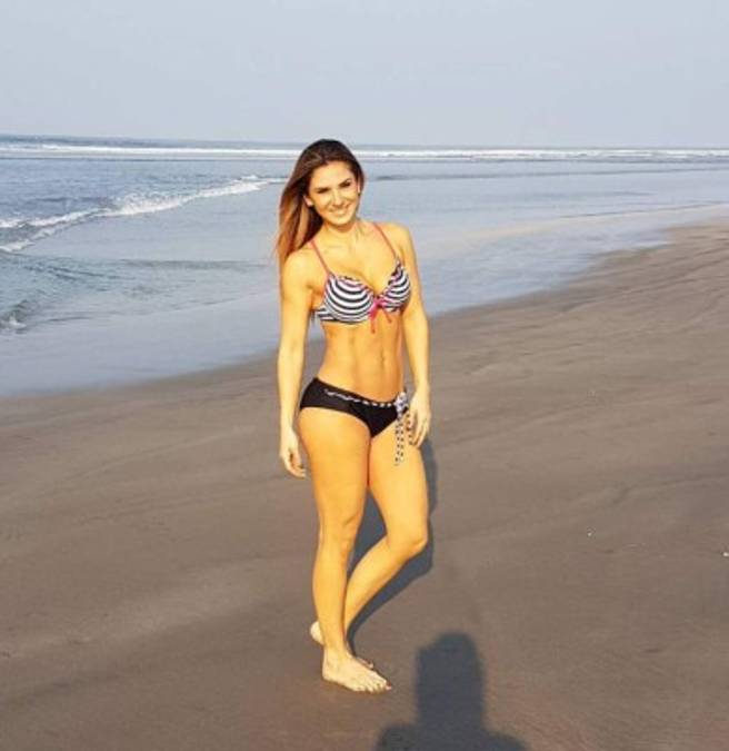 ¡Raquel Vargas, la modelo fitness más ardiente en Semana Santa!