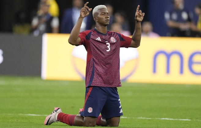 Los jugadores de Honduras y Costa Rica que están apercibidos: una amarilla y se pierden el último partido