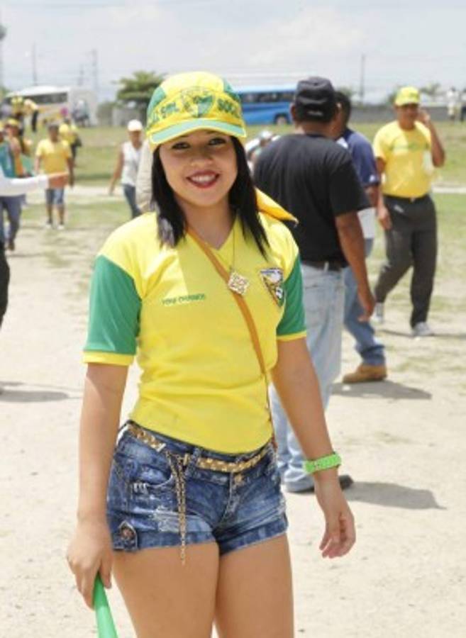 ¡Espectacular ambiente en el Olímpico por la final de Ascenso en Honduras!