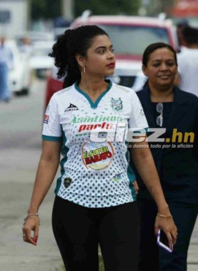 ¡Mamitas! Puerto Cortés se llena de chicas lindas para el Platense-Olimpia