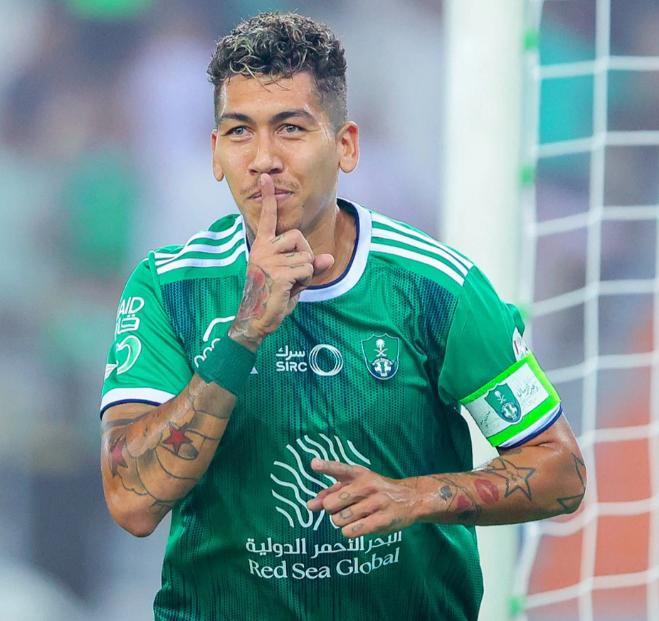 Duro golpe para Firmino en Arabia: sacrificado por el nuevo fichaje y volvería a la Premier League con otro club