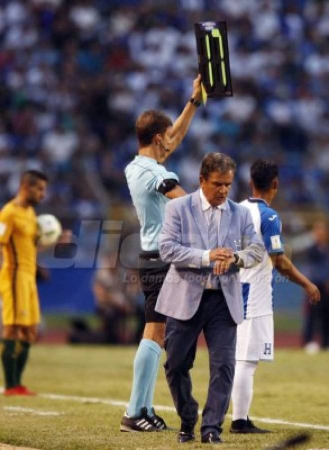 CURIOSAS: El saludo de Pinto y Postecoglou y el detalle de Boniek con los titulares