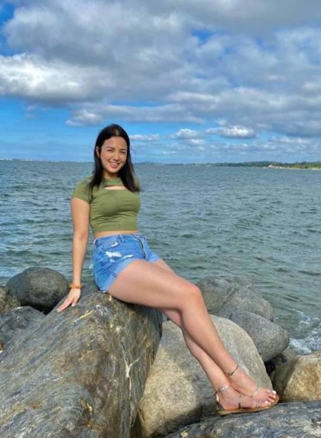 También juega al fútbol: Así es Daniella Zavala, la hermosa sampedrana que conquistó a nuevo legionario hondureño