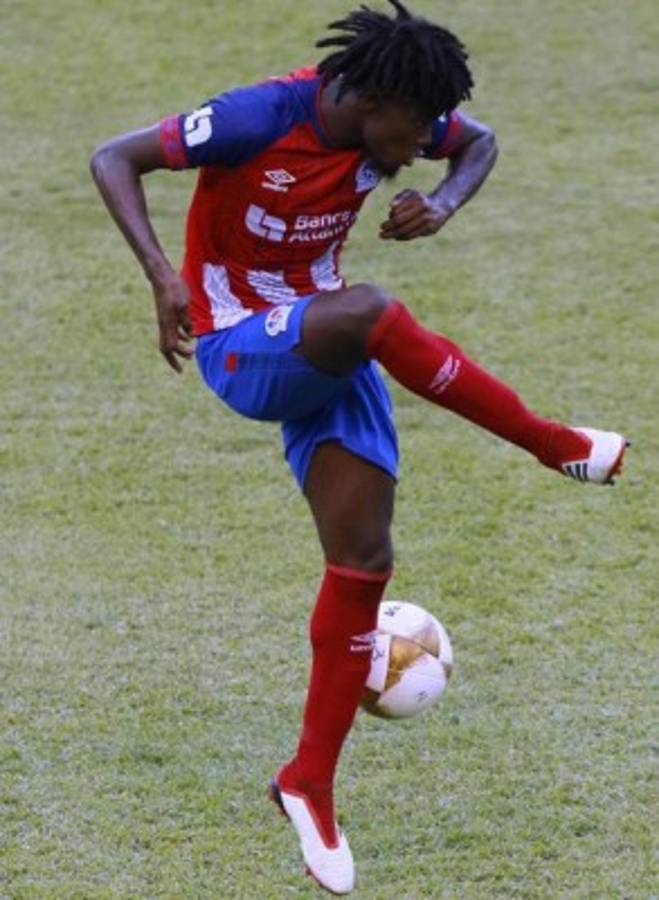 ¡No quiere sorpresas! El 11 que presentaría Pedro Troglio para el Olimpia-Motagua en Liga Concacaf