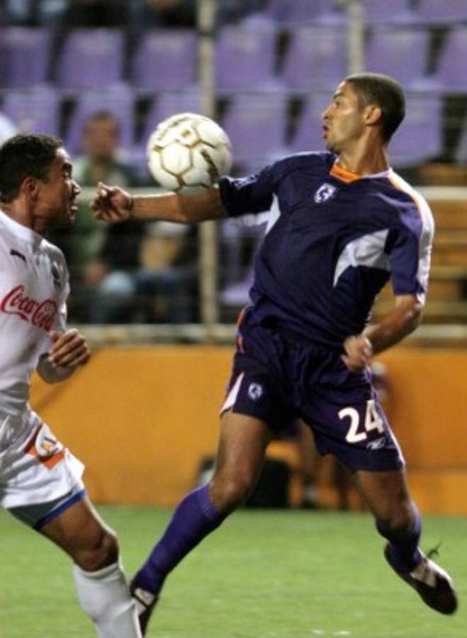 Solo tres siguen activos: El último 11 de Olimpia que puso de rodillas a Saprissa en Costa Rica