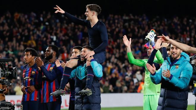 La agresión de Gavi, la visita sorpresa en el festejo y Rosalía ganó apuesta por el Barcelona; Carvajal casi sale linchado