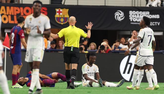 La agresión de Araújo a Vinicius, las cuatro víctimas del Clásico y la frustración de Ancelotti tras ser goleado por Barcelona