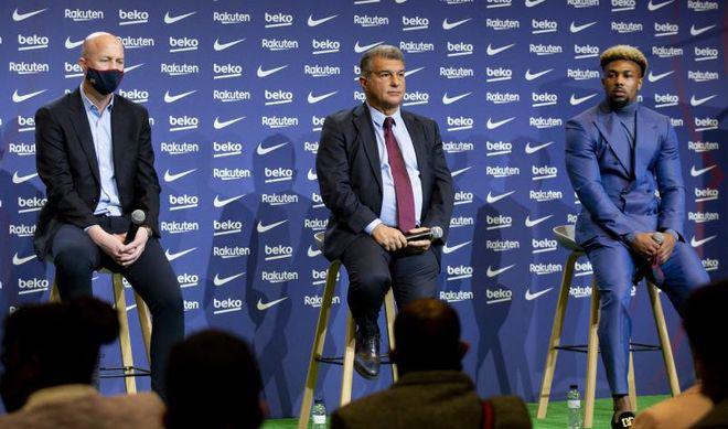 Regalo de Laporta, nuevo dorsal y su monstruoso físico: Así fue la presentación de Adama Traoré con el Barcelona