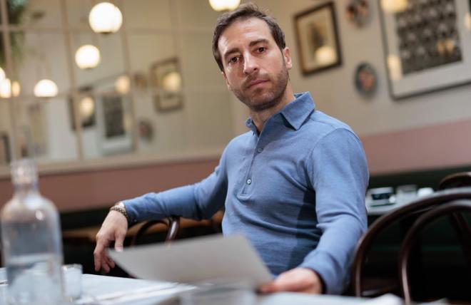 Se convirtió en multimillonario tras retirarse del fútbol: tiene más dinero que Barcelona y Real Madrid juntos