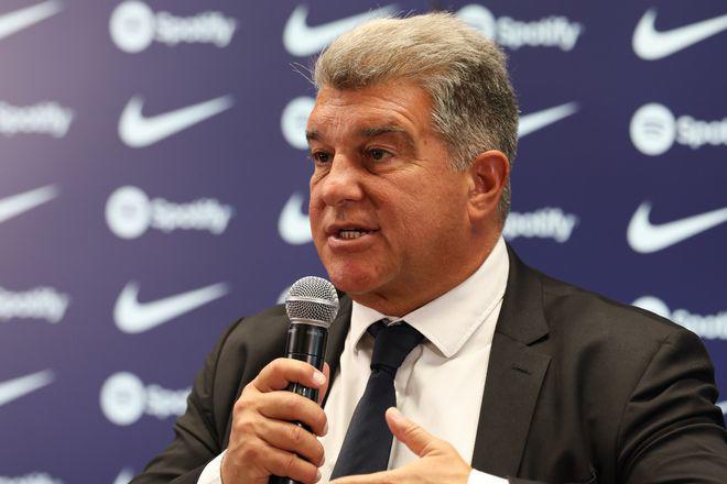 La confesión sobre Xavi y salta el nombre de Cristiano: Así fue la presentación de Franck Kessié con el FC Barcelona