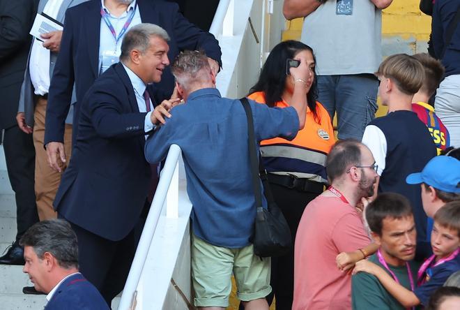 El apartado por Xavi, los dos que fueron abucheados y los gestos con Yamal en la victoria de Barcelona en el Joan Gamper