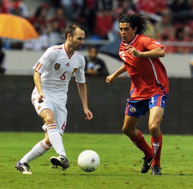 Messi lo hace por segunda vez: Las estrellas del fútbol mundial que han jugado en Centroamérica