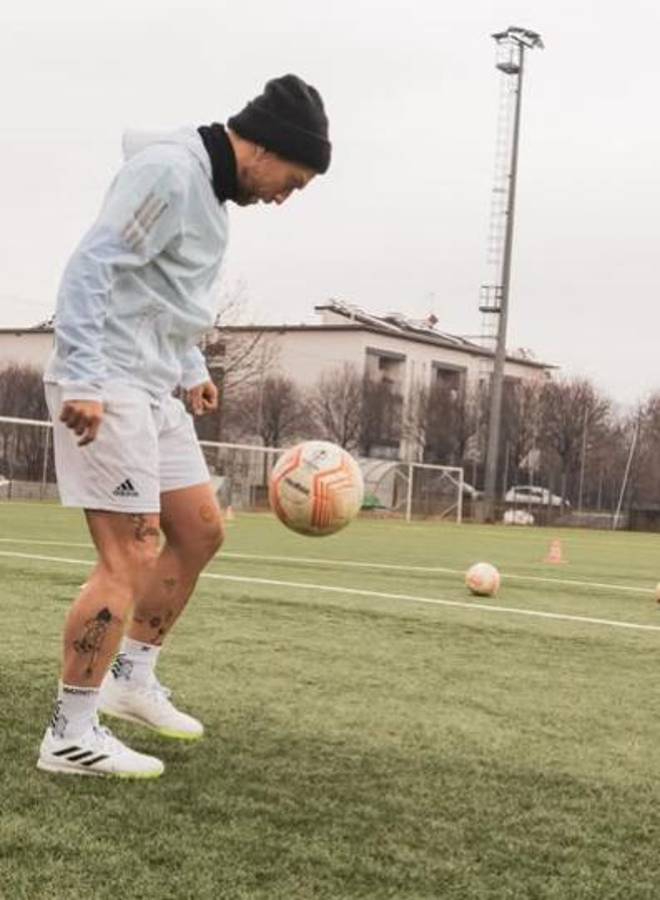 Se acabó la pesadilla: 'Papu' Gómez vuelve a las canchas tras dos años y firma con el club menos pensado