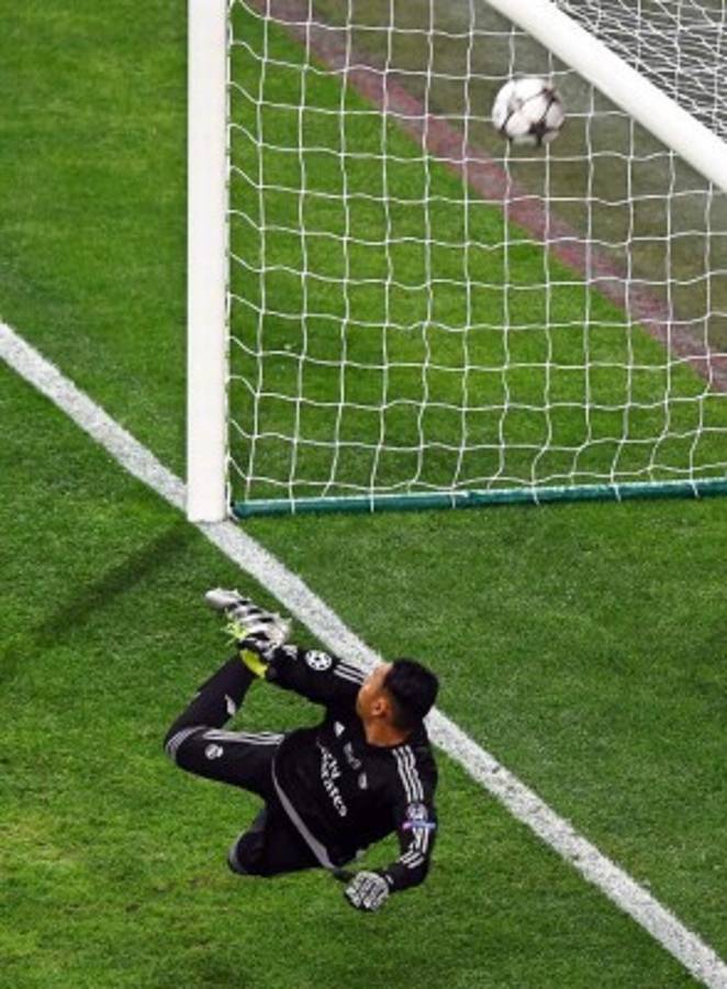 Keylor Navas, del momento que cambió la historia a un festejo íntimo