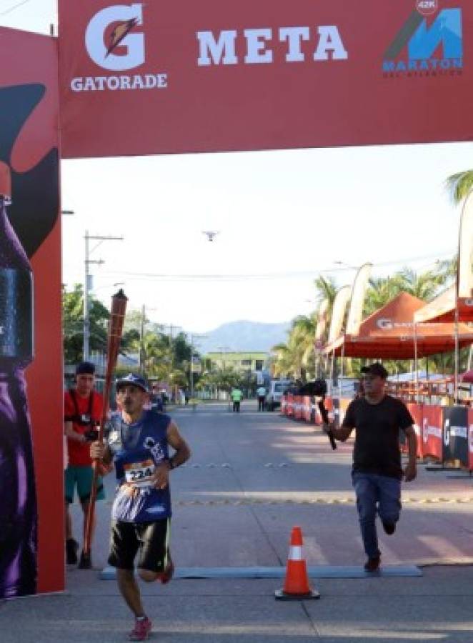 ¡Alegría, besos y bellezas! Las imágenes que dejó la sexta Maratón del Atlántico