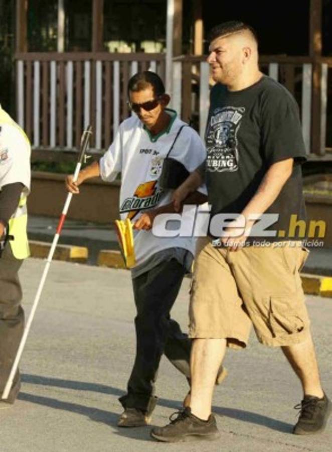 No se vio por TV: Ambientazo en el Excélsior y taconazo de Nahun Espinoza