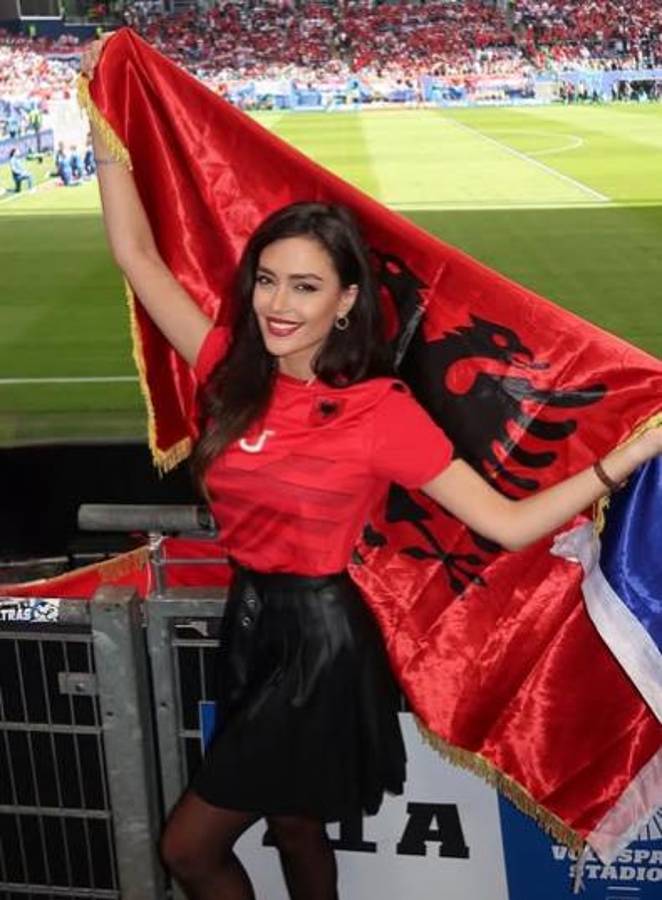 Presentadora de la Champions League denunció el acoso que sufre por su físico: “Ahora tus palabras...”