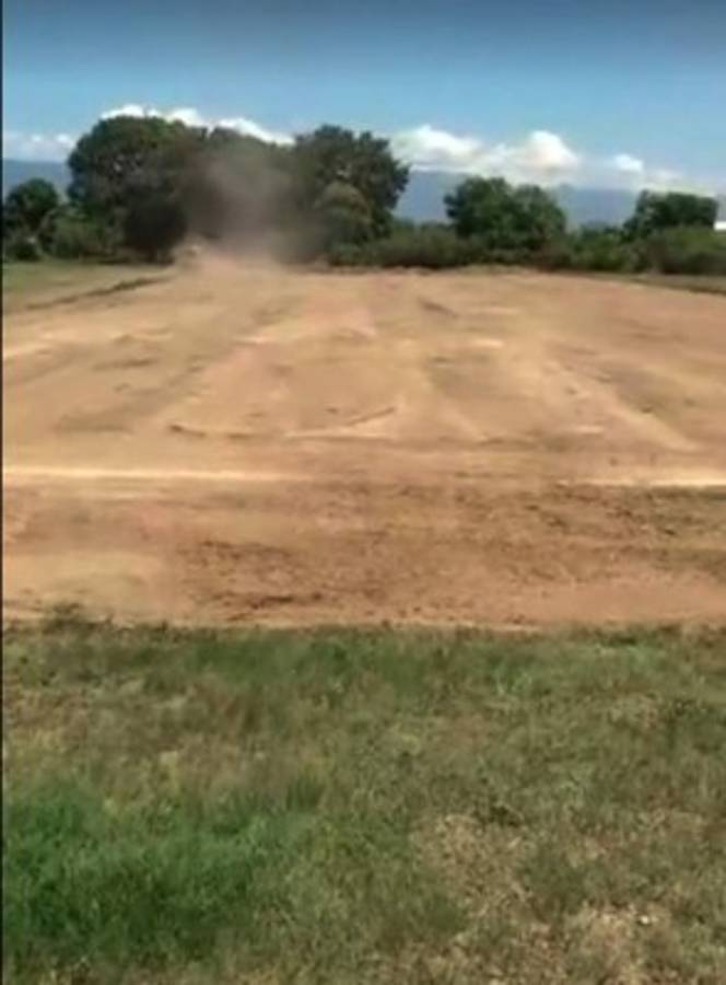 ¡Tendrá césped y techo nuevo! Comienzan a remodelar el estadio Milton Flores de La Lima