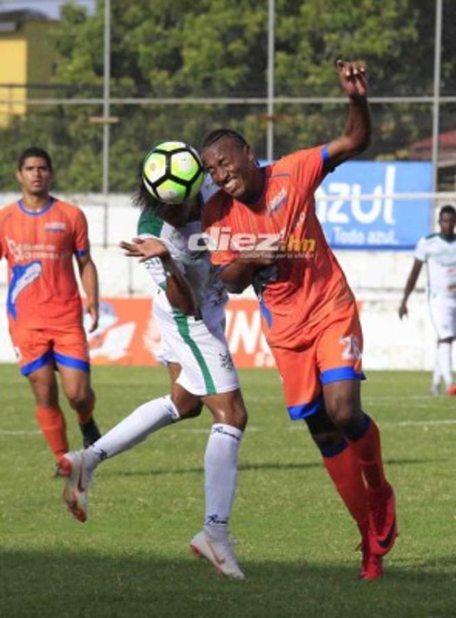 NO VISTE EN TV: Los recogepelotas, el gesto de Licona y la plática Tato-Diego